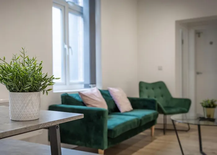 Heart Of The City Centre - Serviced Apartments